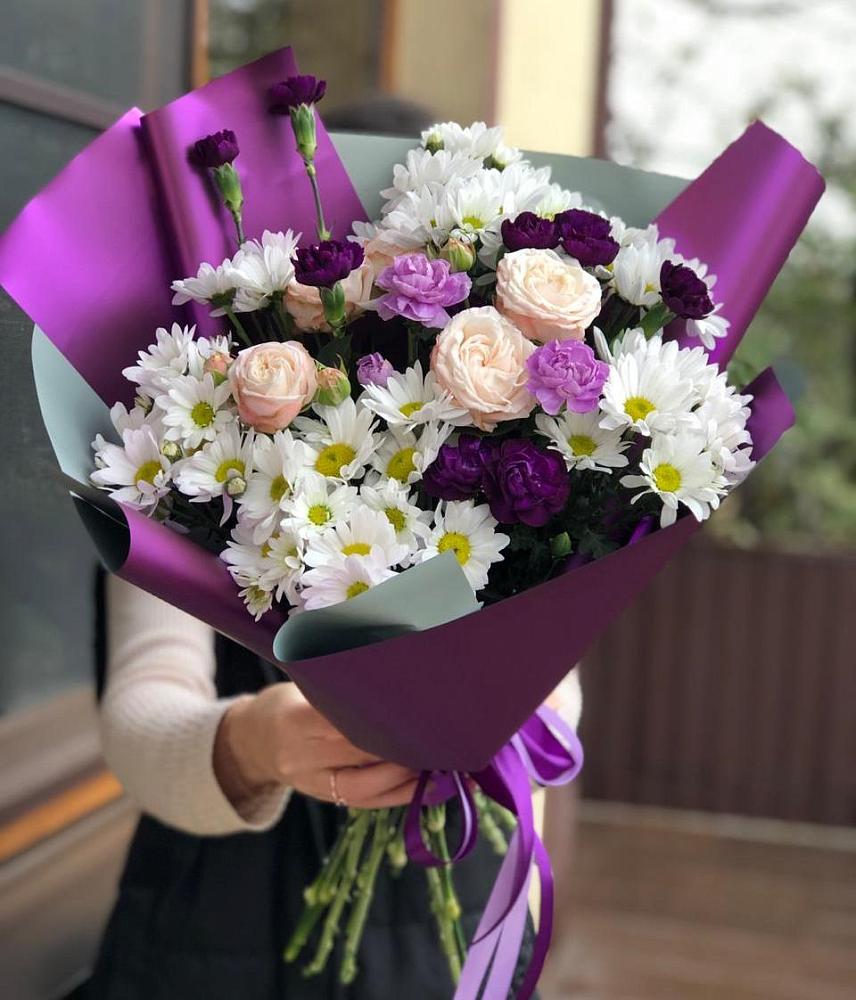 Букет цветов из: Хризантемы, Гвоздики и Розы в Избербаше