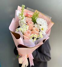 Букет цветов из:  Хризантемы и Розы в Избербаше