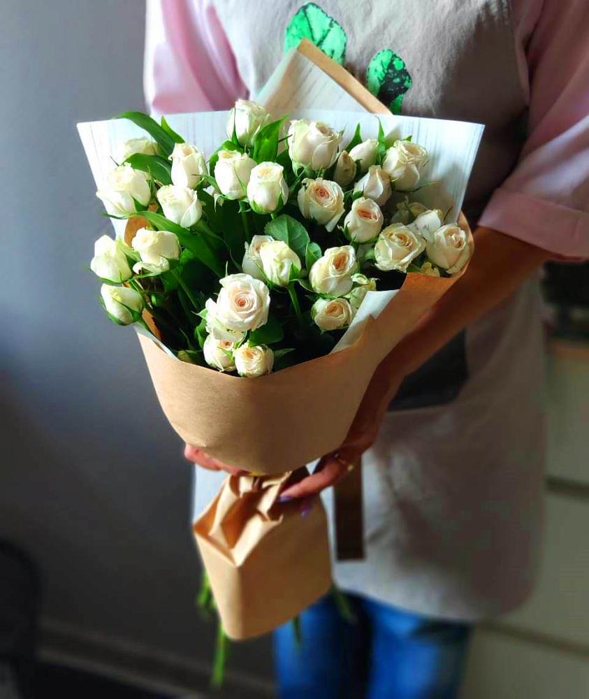 Букет цветов из: Розы в Избербаше
