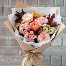 Букет цветов из:  Гвоздики, Хризантемы и Розы в Избербаше
