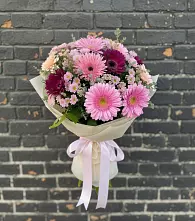 Букет цветов из:  Герберы и Хризантемы в Избербаше