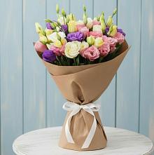 Букет цветов из:  Лизиантусы в Избербаше