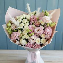 Букет цветов из:  Альстромерии и Розы в Избербаше